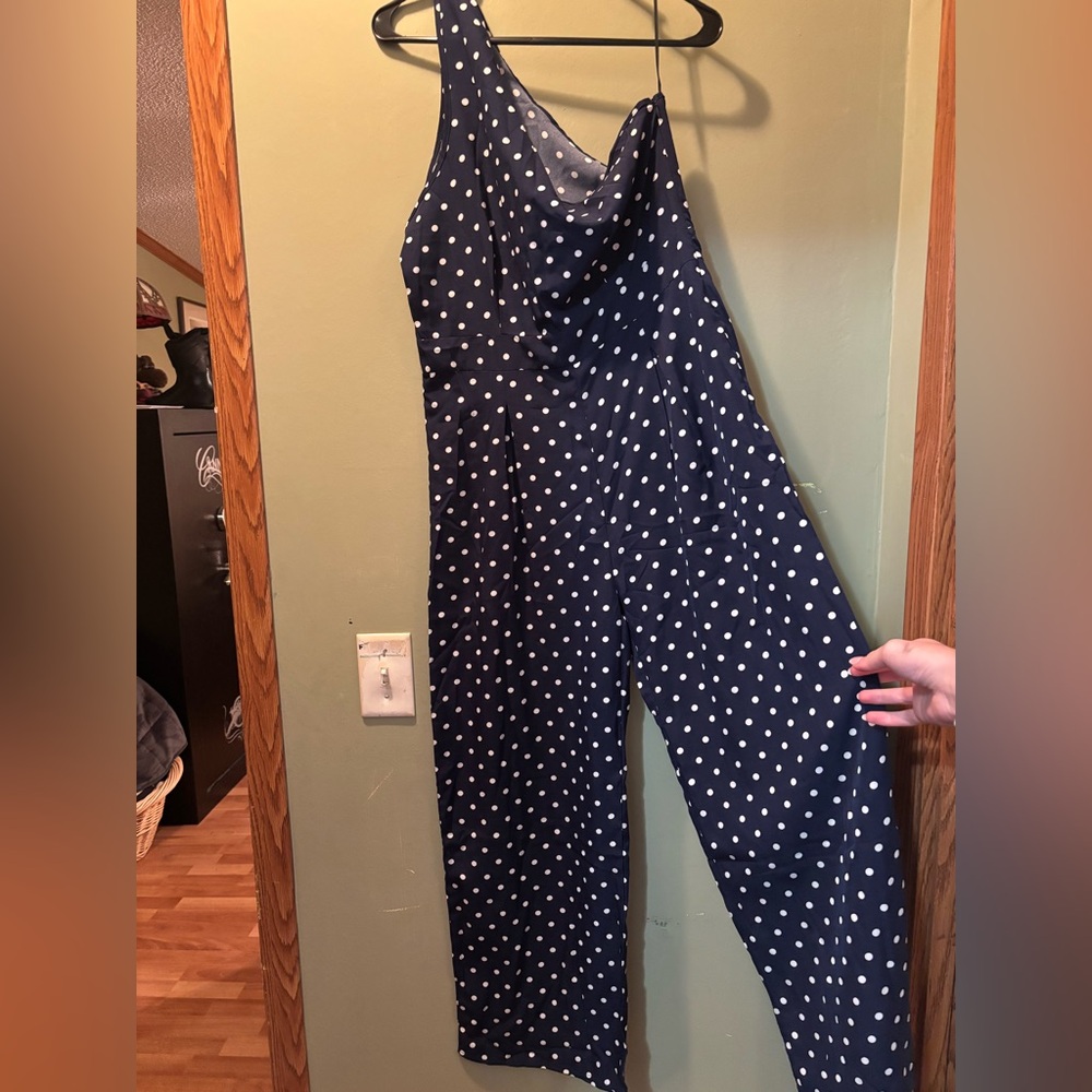 woman’s one shoulder jumpsuit